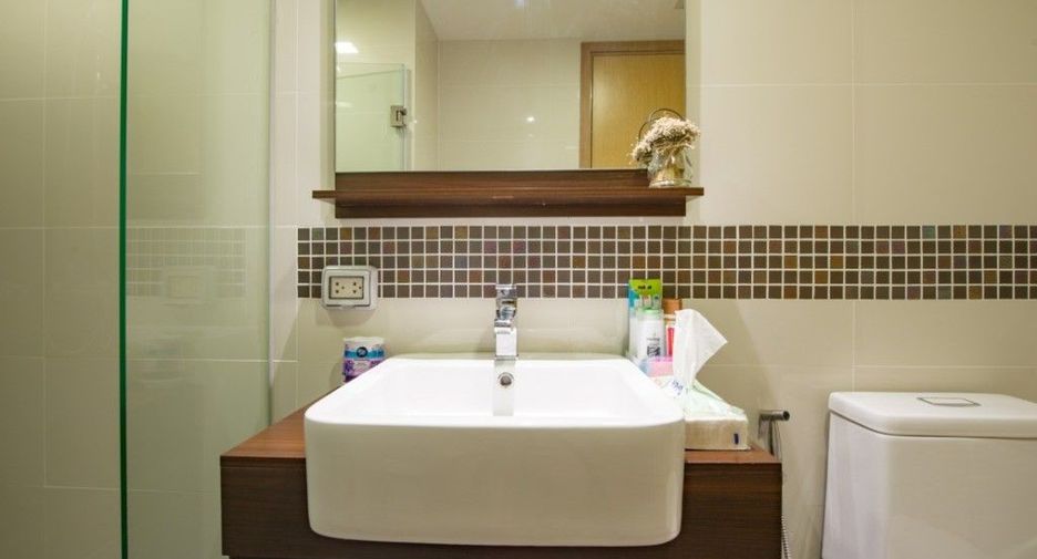 For sale and for rent 1 bed condo in Watthana, Bangkok