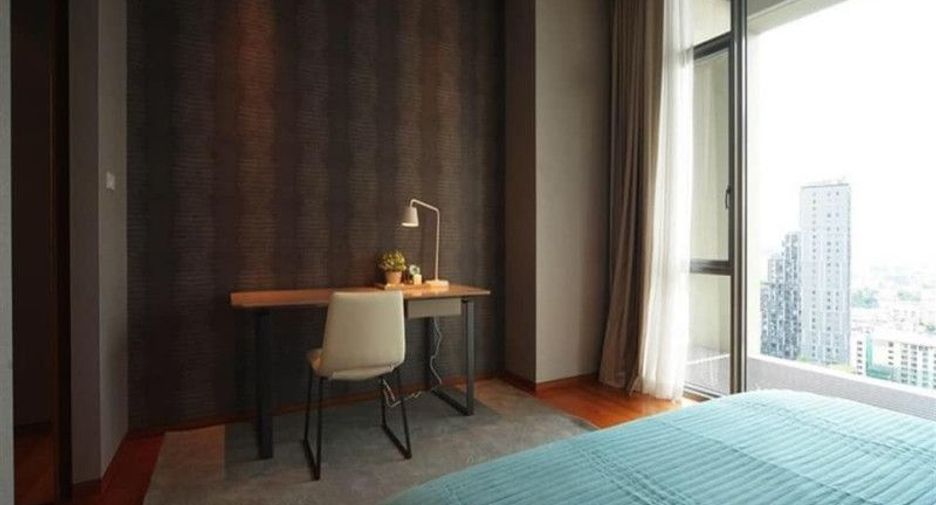 For rent 2 bedrooms condo in Sathon, Bangkok