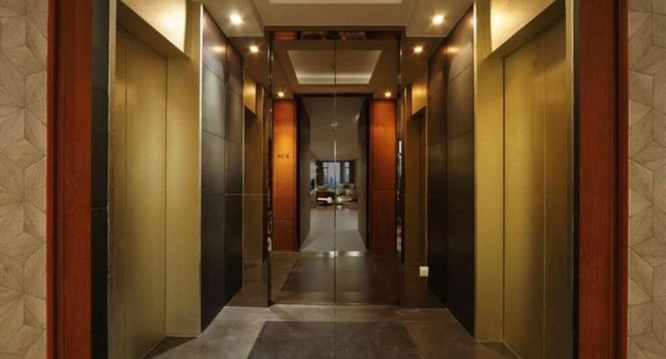 For rent 2 bedrooms condo in Sathon, Bangkok