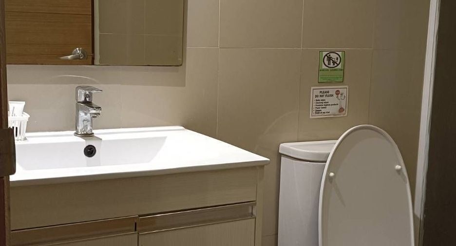 For rent 1 bed condo in Khlong Toei, Bangkok