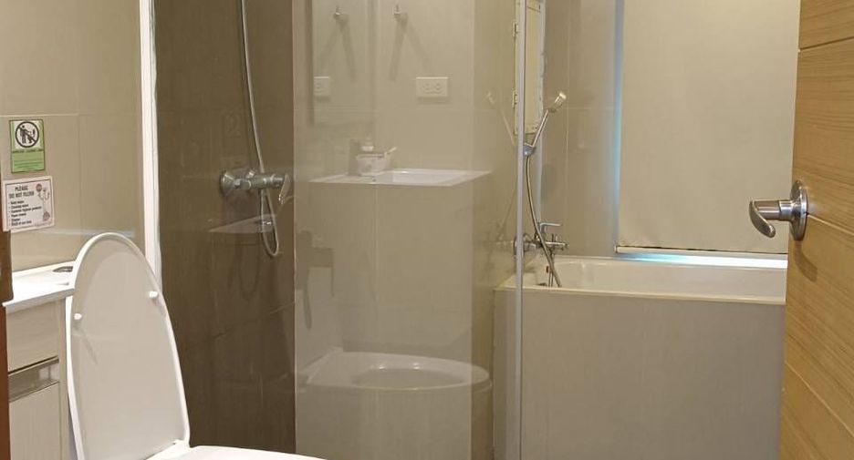 For rent 1 bed condo in Khlong Toei, Bangkok