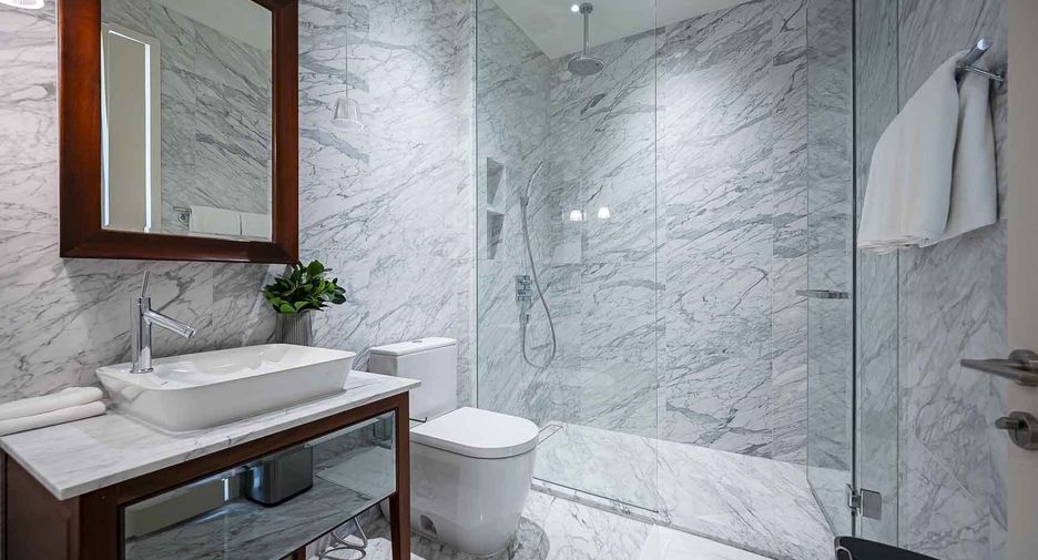 For rent and for sale 1 bed condo in Watthana, Bangkok