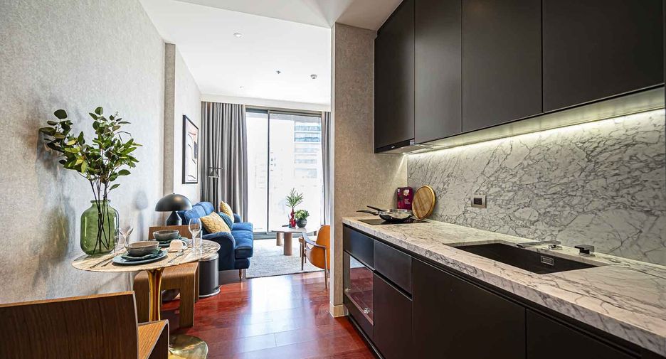 For rent and for sale 1 bed condo in Watthana, Bangkok