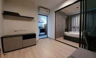 Wohnung zur Miete mit 1 Zimmer in Huai Khwang, Bangkok