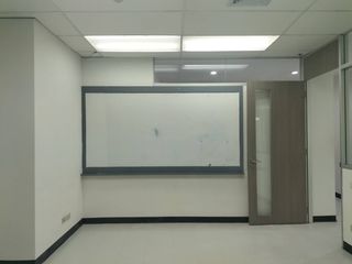 Аренда офис в Щаттхана, Бангкок