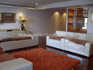 Wohnung zur Miete mit 3 Zimmer in Watthana, Bangkok