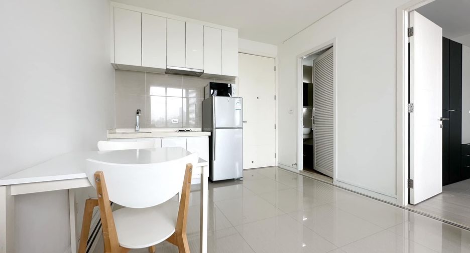 For sale and for rent 1 bed condo in Huai Khwang, Bangkok