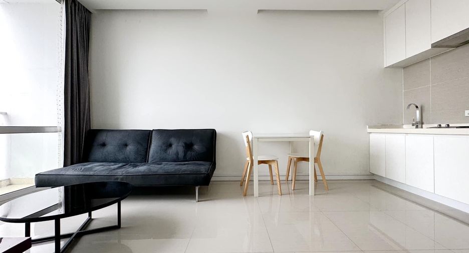 For sale and for rent 1 bed condo in Huai Khwang, Bangkok