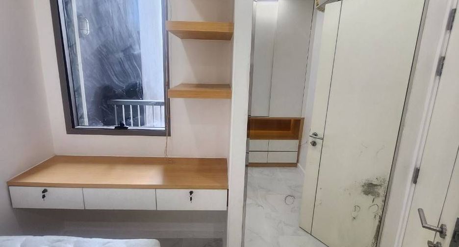 For rent 2 ベッドルーム condo in Yan Nawa, Bangkok