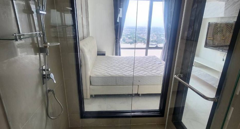 For rent 2 ベッドルーム condo in Yan Nawa, Bangkok