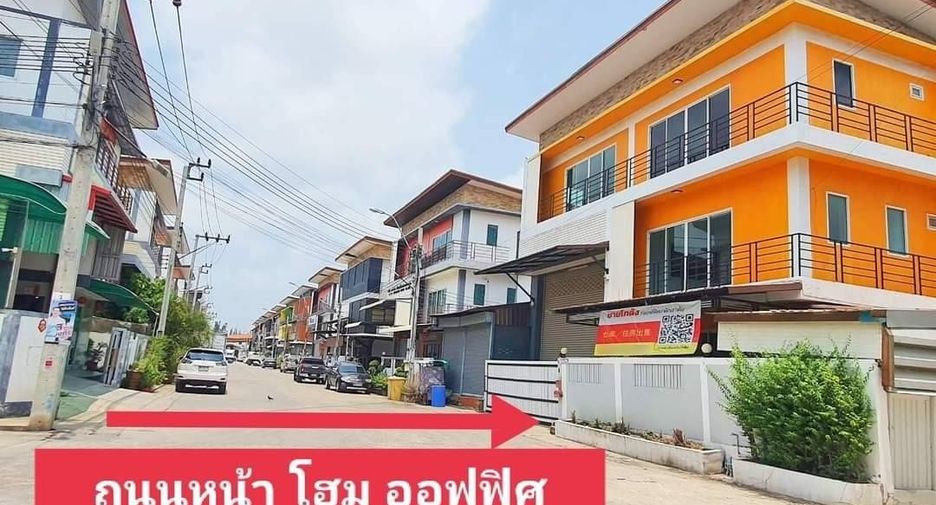 Oficina en venta y en alquiler en Bang Khun Thian, Bangkok