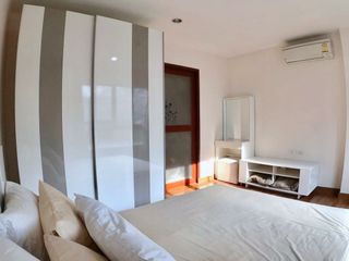 À louer 1 chambre condo à Huai Khwang, Bangkok