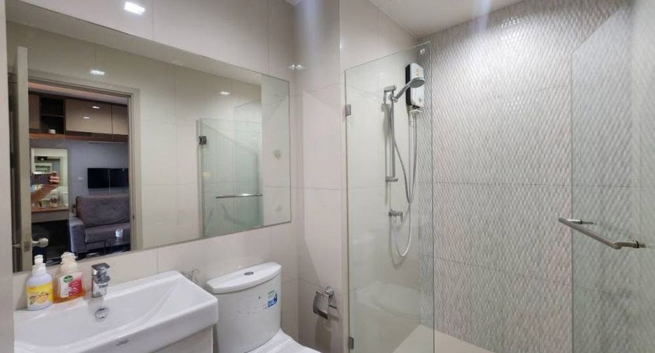 Condo en alquiler de 1 habitaciones en Khlong Toei, Bangkok