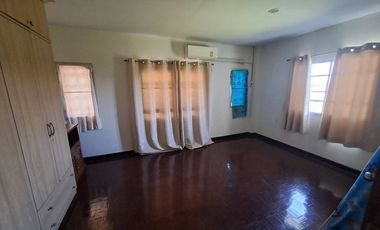 出售 3 卧室 联排别墅 在 Khlong Sam Wa, 曼谷