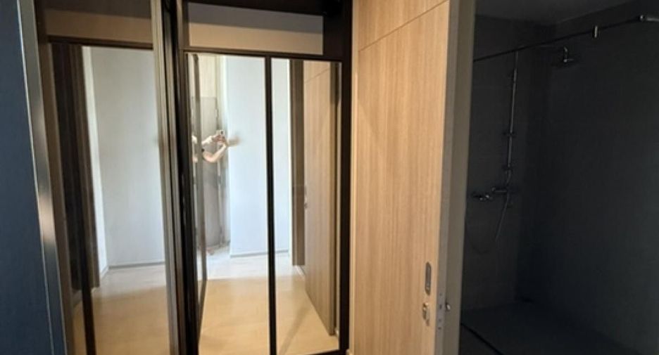 À vendre 2 chambres condo à Pathum Wan, Bangkok