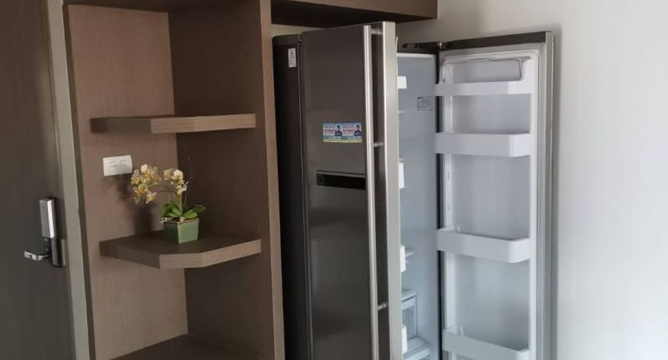 For sale and for rent 2 bedrooms condo in Watthana, Bangkok