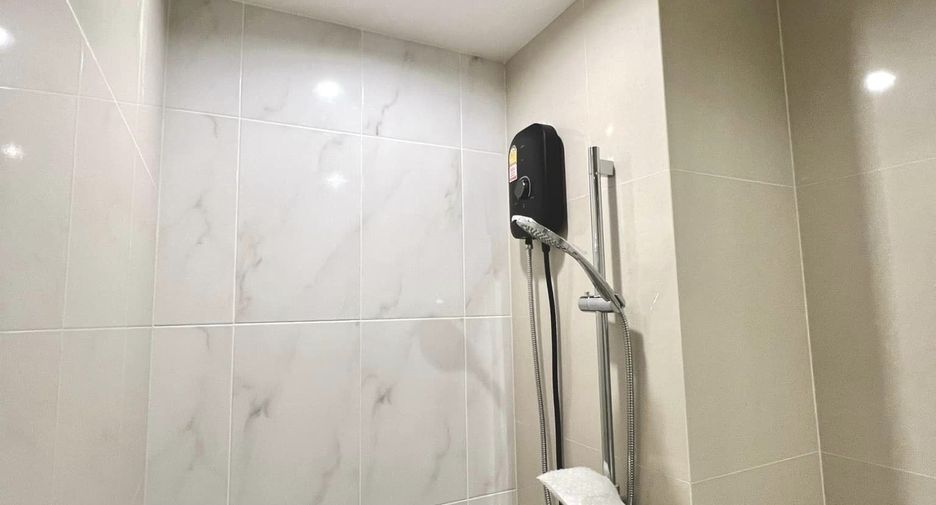 À louer 1 chambre condo à Mueang Samut Prakan, Samut Prakan