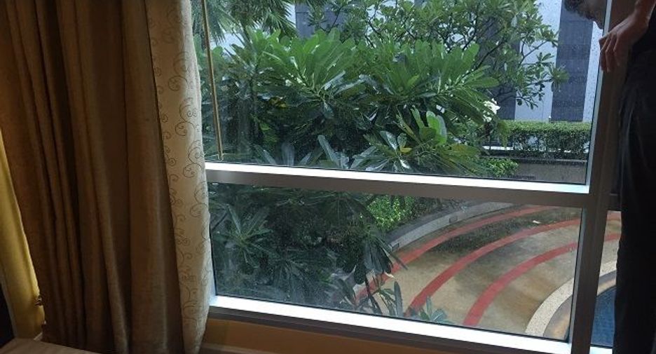 Wohnung zum Kauf und zur Miete mit 1 Zimmer in Khlong Toei, Bangkok