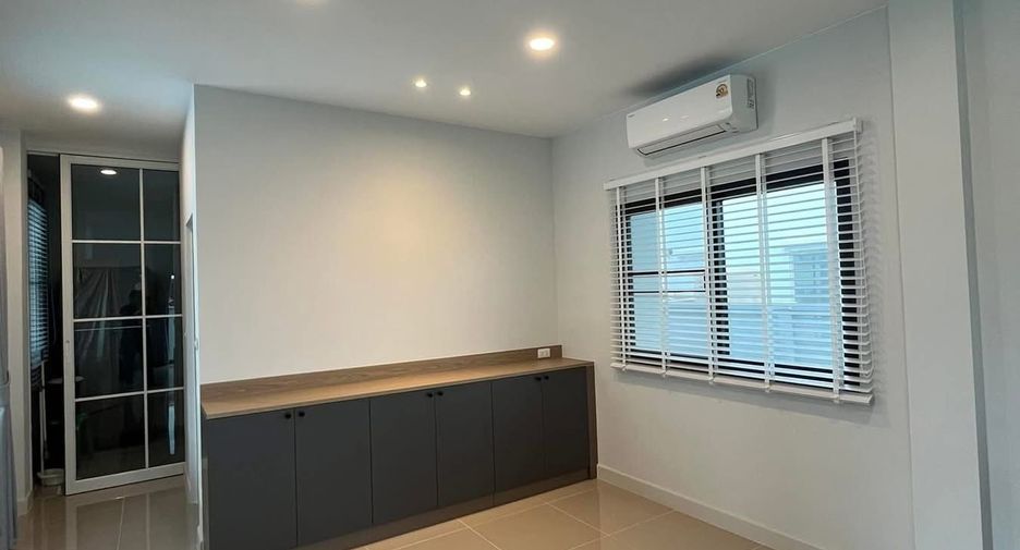 For sale and for rent 3 bedrooms house in Bang Phli, Samut Prakan