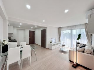 For rent 2 bedrooms condo in Phra Khanong, Bangkok