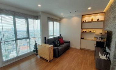 For sale そして for rent 2 ベッドルーム condo in Yan Nawa, Bangkok