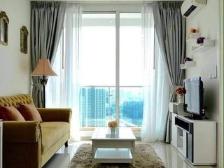 For rent 1 bed condo in Huai Khwang, Bangkok