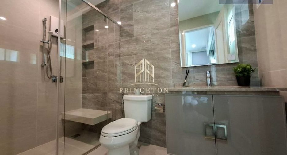 For rent 4 bedrooms house in Bang Phli, Samut Prakan
