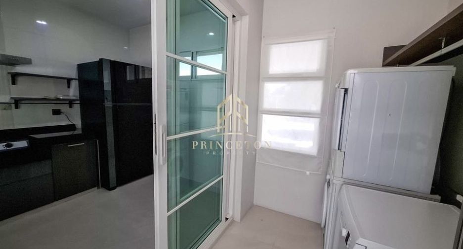 For rent 4 bedrooms house in Bang Phli, Samut Prakan