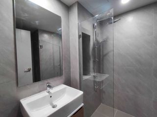 Condo en alquiler de 1 habitaciones en Bang Rak, Bangkok