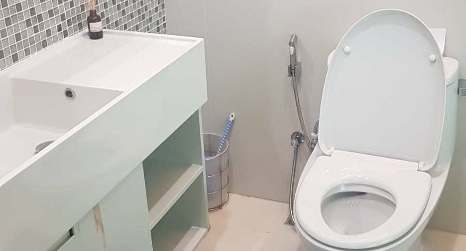 Wohnung zum Kauf und zur Miete mit 1 Zimmer in Watthana, Bangkok
