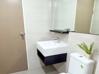 Wohnung zum Kauf mit 1 Zimmer in Bang Kapi, Bangkok