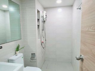 Wohnung zum Kauf mit 1 Zimmer in Bang Kapi, Bangkok