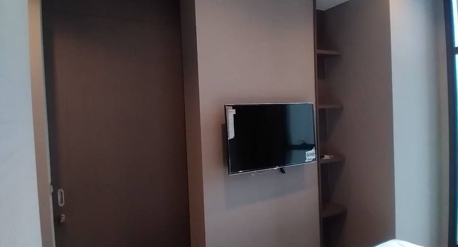 For rent 1 bed condo in Sathon, Bangkok
