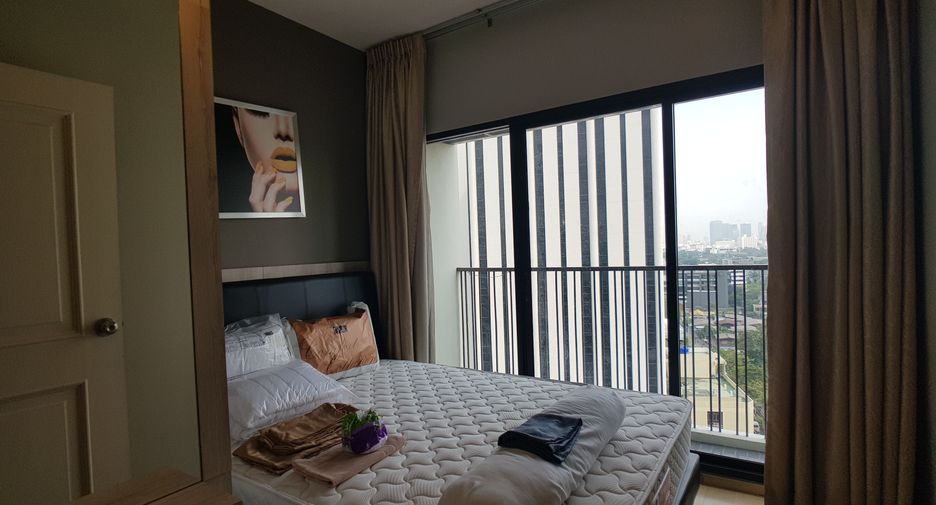 For rent 2 bedrooms condo in Phaya Thai, Bangkok