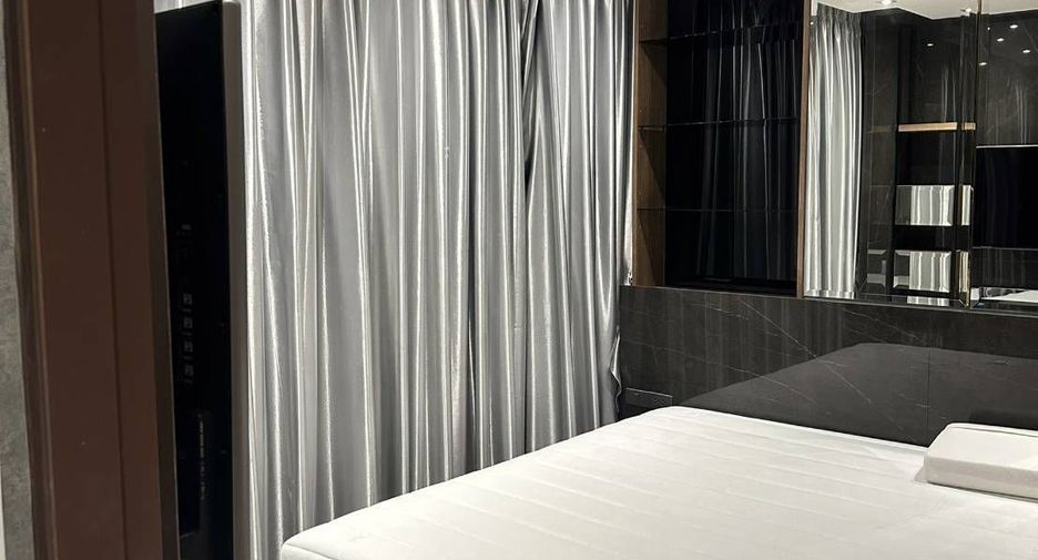 Wohnung zum Kauf und zur Miete mit 2 Zimmer in Huai Khwang, Bangkok