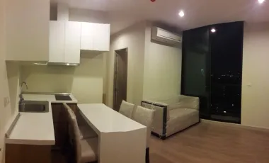 Condo en venta de 2 habitaciones en Din Daeng, Bangkok