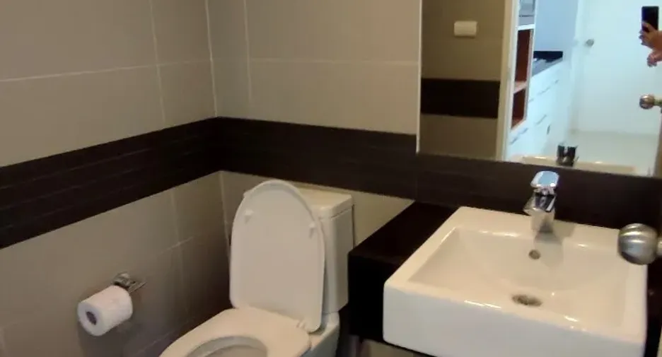 For sale 3 bedrooms townhouse in Wang Thonglang, Bangkok