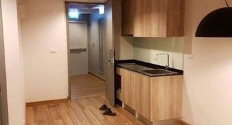 ขาย 2 ห้องนอน คอนโด ใน ห้วยขวาง, กรุงเทพฯ