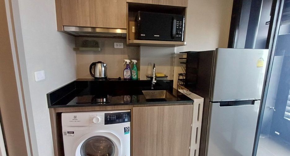Wohnung zur Miete mit Studio in Bang Na, Bangkok