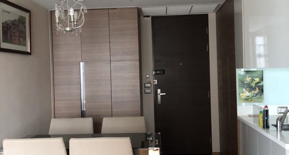 For rent 2 bedrooms condo in Watthana, Bangkok