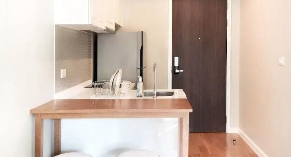 Condo en venta de 1 habitaciones en Khlong Toei, Bangkok