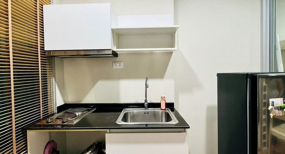 For rent 1 bed condo in Huai Khwang, Bangkok