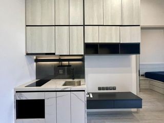 Продажа и аренда 1 кровать кондо в Пхра Кханонг, Бангкок