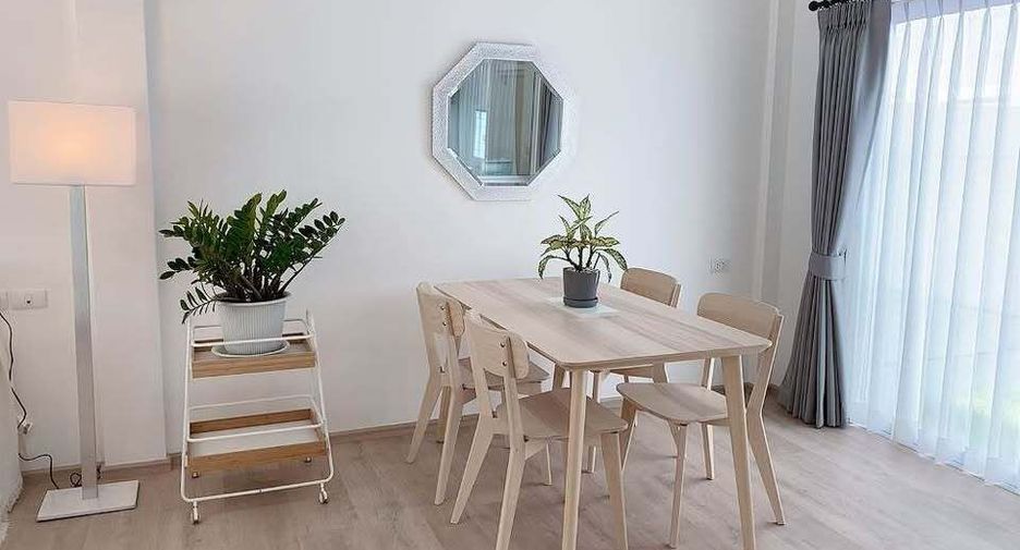 For rent 3 bedrooms townhouse in Prawet, Bangkok