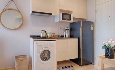 Condo en alquiler de 1 habitaciones en Huai Khwang, Bangkok