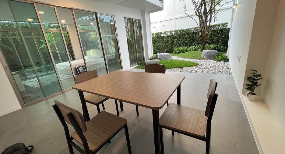 For sale and for rent 3 bedrooms house in Saphan Sung, Bangkok