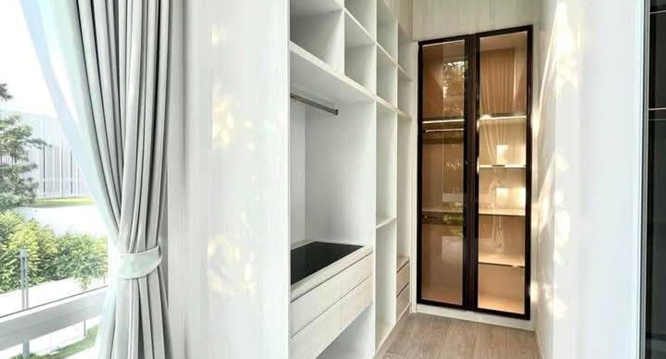For sale and for rent 4 bedrooms house in Bang Phli, Samut Prakan
