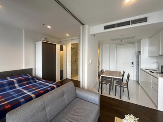 Condo en venta de 1 habitaciones en Sathon, Bangkok