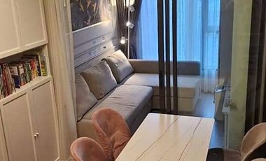À vendre 3 chambres condo à Huai Khwang, Bangkok