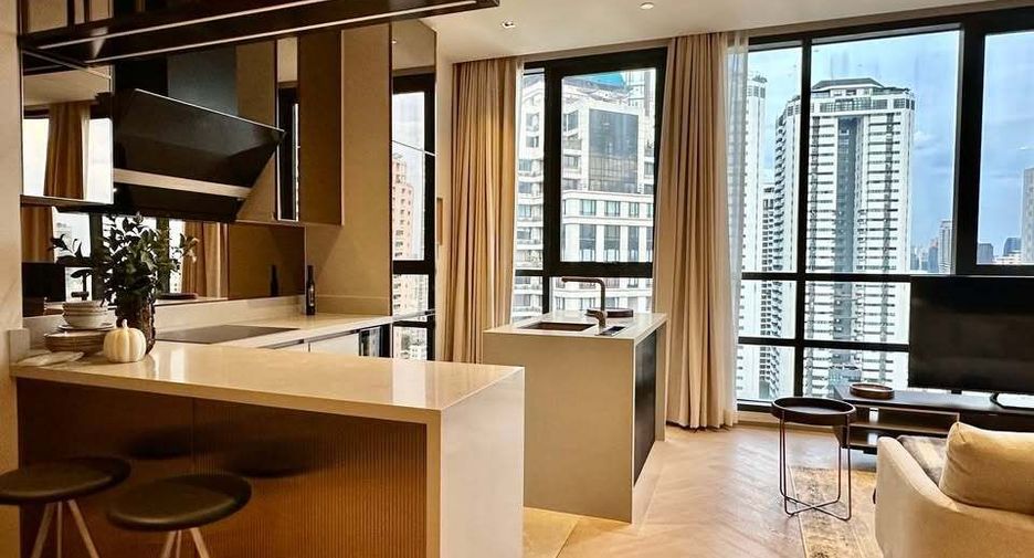 For rent 2 bedrooms condo in Sathon, Bangkok